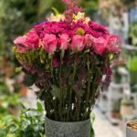 فازة ورد فوشي متنوع